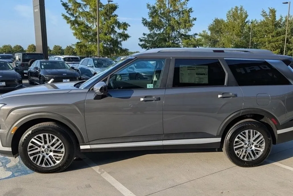 2026 Hyundai Palisade SEL photo 1