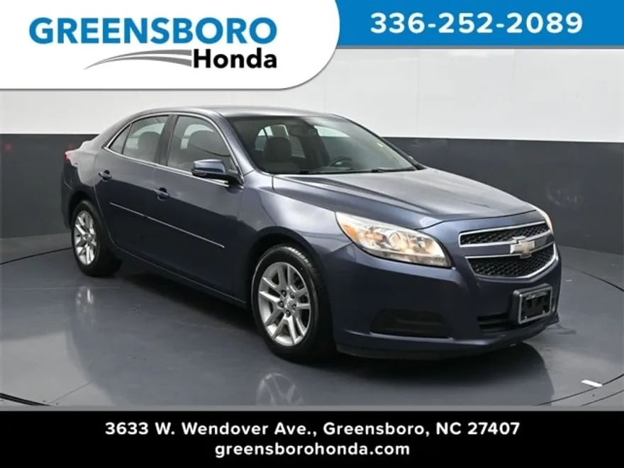 2013 Chevrolet Malibu 1LT photo 1