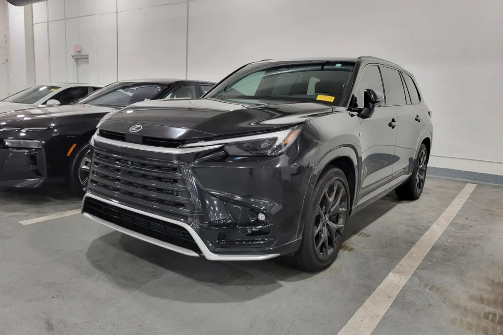 2024 Lexus TX 500h F SPORT Premium photo 1