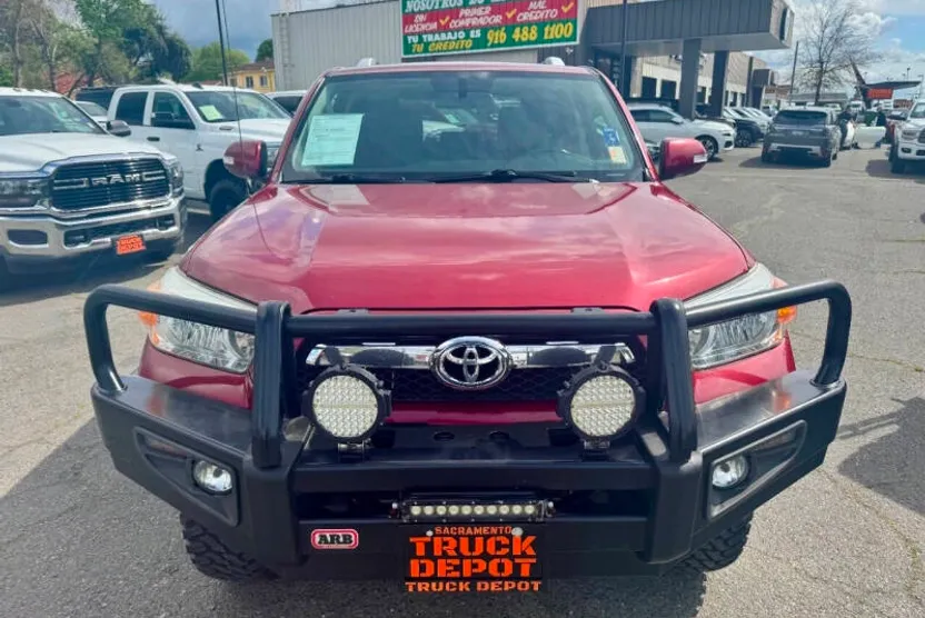 2012 Toyota 4Runner SR5 photo 1