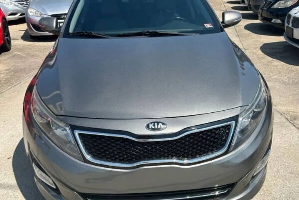2015 Kia Optima EX photo 1