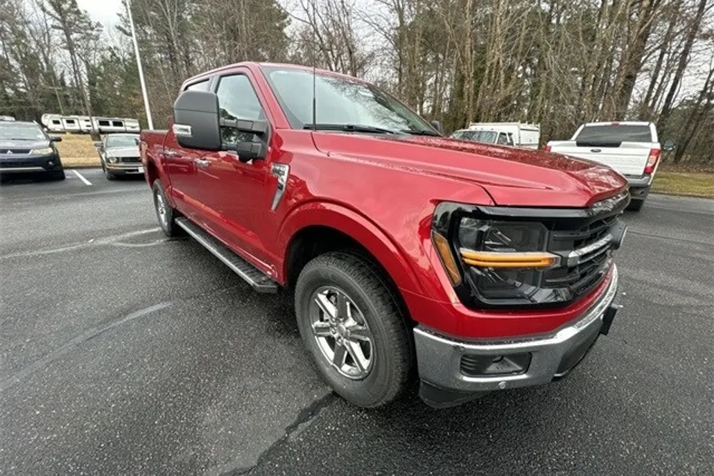 2025 Ford F-150 XLT photo 1