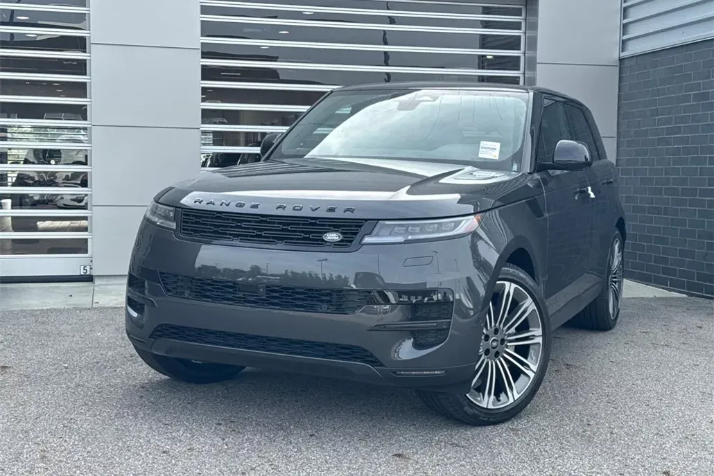 2025 Land Rover Range Rover Sport SE photo 1
