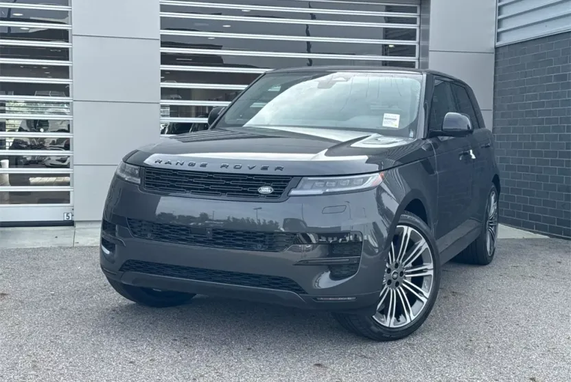 2025 Land Rover Range Rover Sport SE photo 1