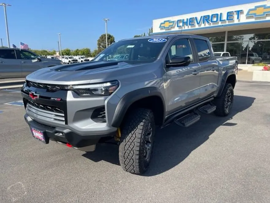 2023 Chevrolet Colorado ZR2 photo 1
