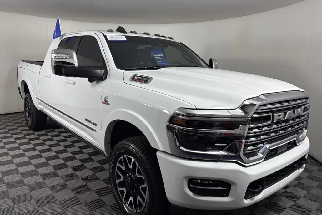 2025 Ram 2500 Limited photo 1