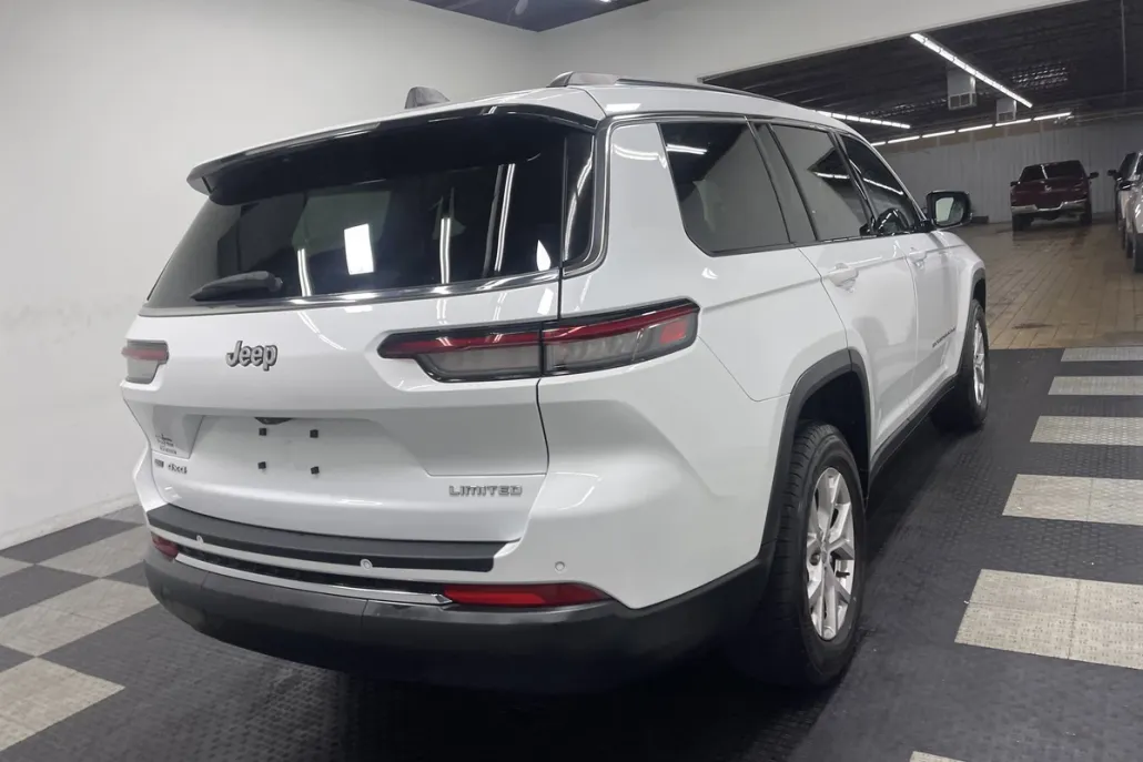 2021 Jeep Grand Cherokee Limited photo 1