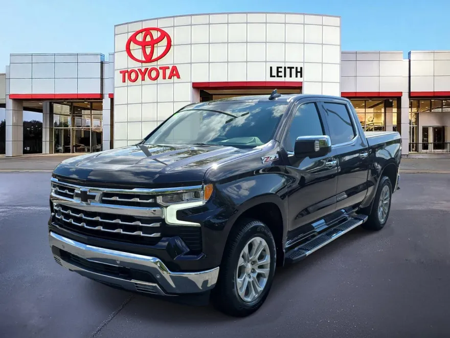 2024 Chevrolet Silverado 1500 LTZ photo 1