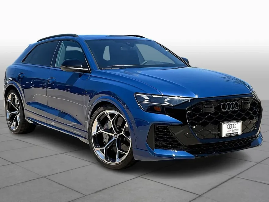 2025 Audi RS Q8 photo 1