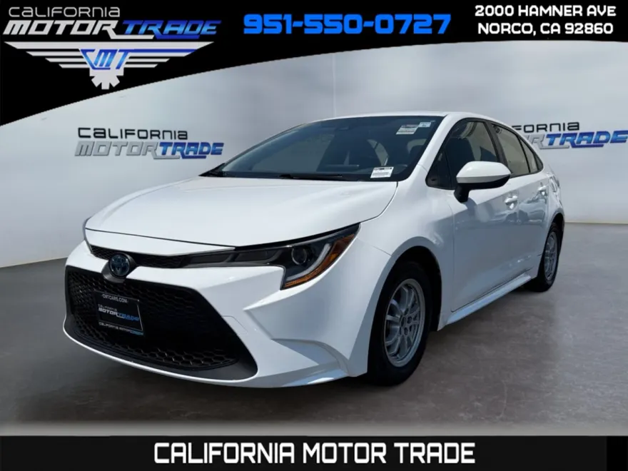 2022 Toyota Corolla Hybrid LE photo 1