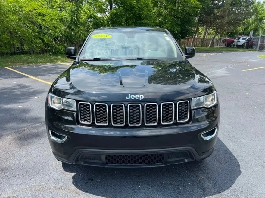 2018 Jeep Grand Cherokee Laredo photo 1