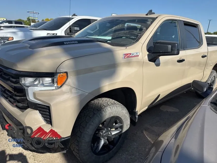 2023 Chevrolet Silverado 1500 LT Trail Boss photo 1