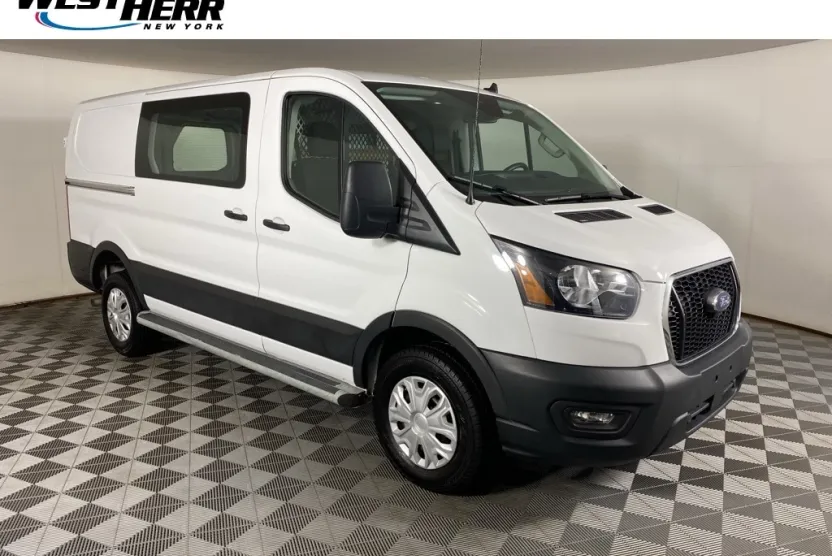 2023 Ford Transit photo 1