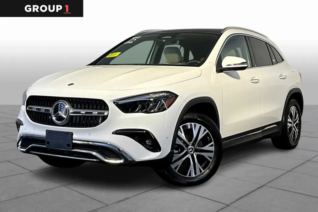 2025 Mercedes Benz GLA 250 4MATIC photo 1