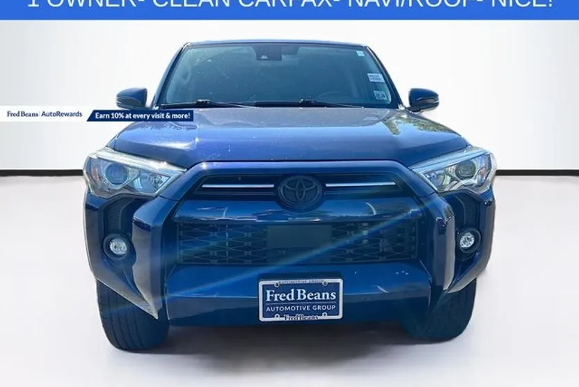 2022 Toyota 4Runner SR5 Premium photo 1