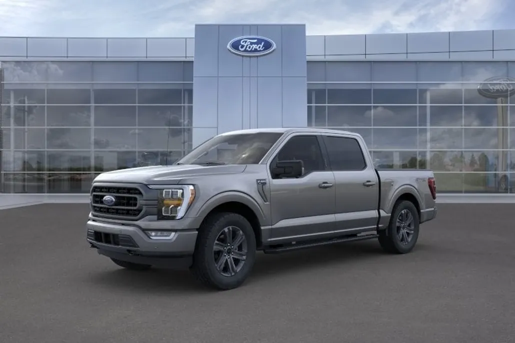 2023 Ford F-150 XLT photo 1