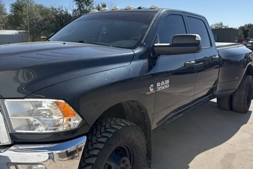 2014 Ram 3500 ST photo 1