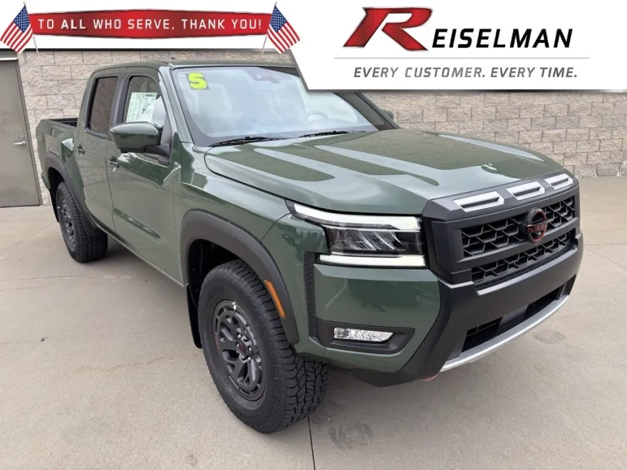 2025 Nissan Frontier PRO-4X photo 1
