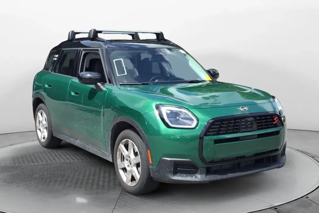 2025 Mini Countryman S photo 1