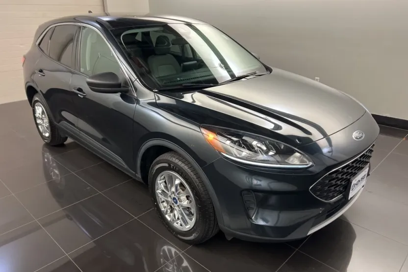 2022 Ford Escape SE photo 1