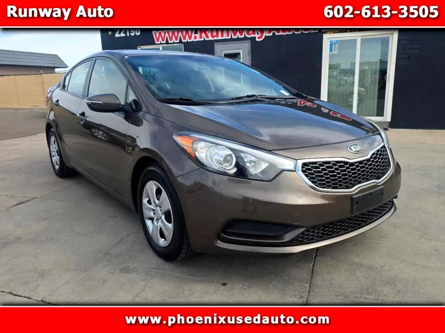 2015 Kia Forte EX photo 1