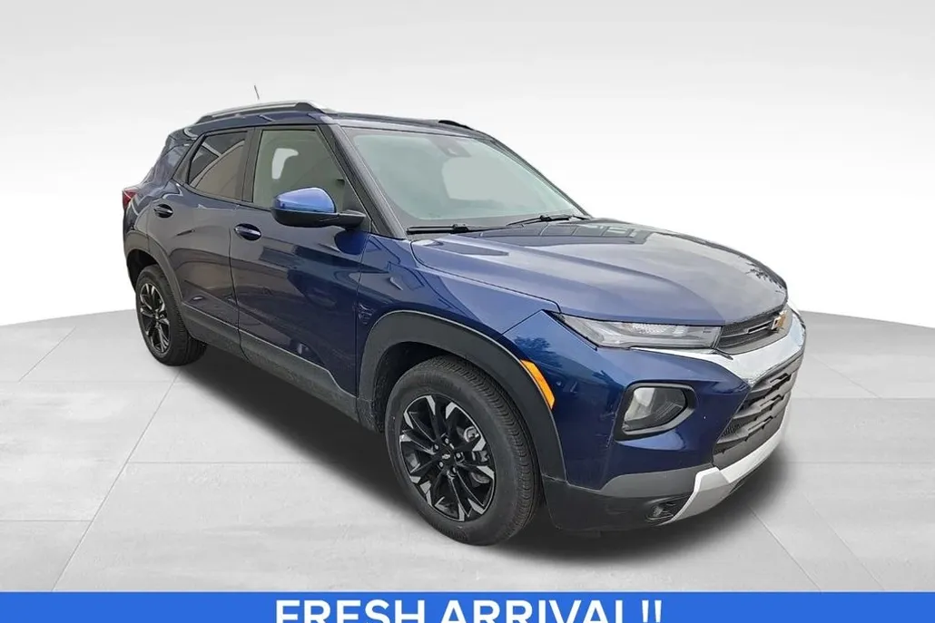 2023 Chevrolet Trailblazer LT photo 1