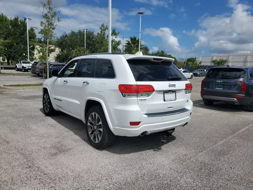 2018 Jeep Grand Cherokee Overland photo 1