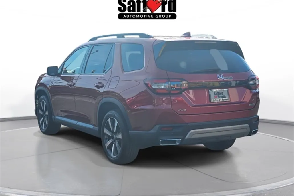 2025 Honda Pilot Touring photo 1