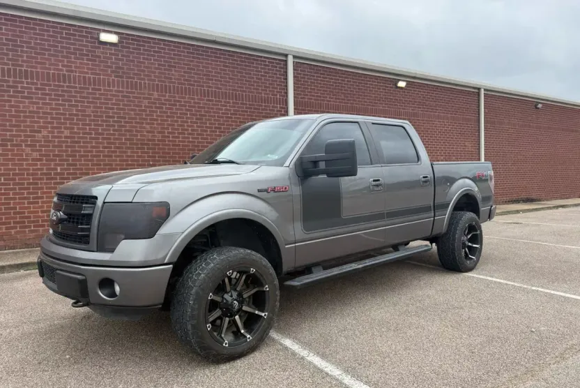 2013 Ford F-150 photo 1
