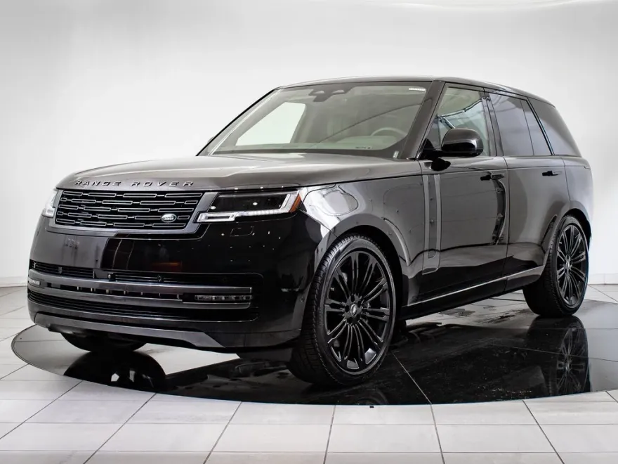 2024 Land Rover Range Rover SE photo 1