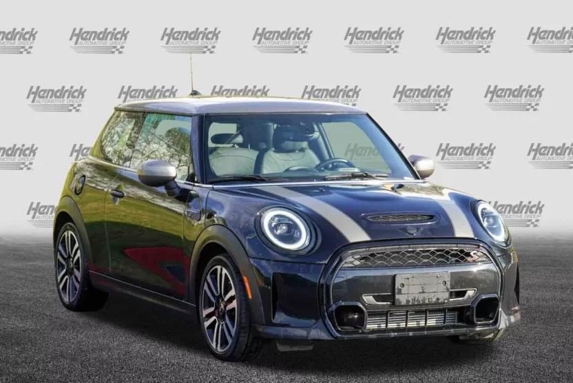 2023 Mini Cooper 2 Door Hardtop S photo 1