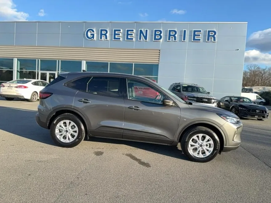 2025 Ford Escape Active photo 1