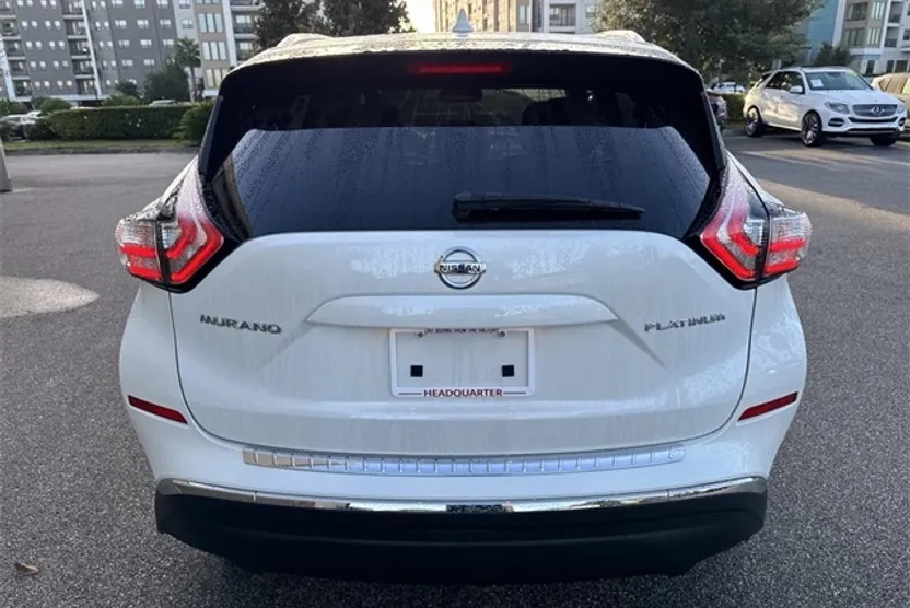 2017 Nissan Murano Platinum photo 1