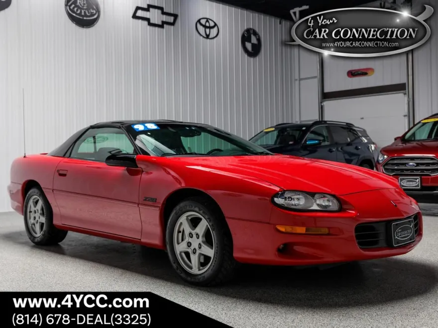1998 Chevrolet Camaro Z28 photo 1