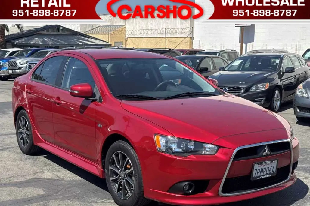 2015 Mitsubishi Lancer SE photo 1