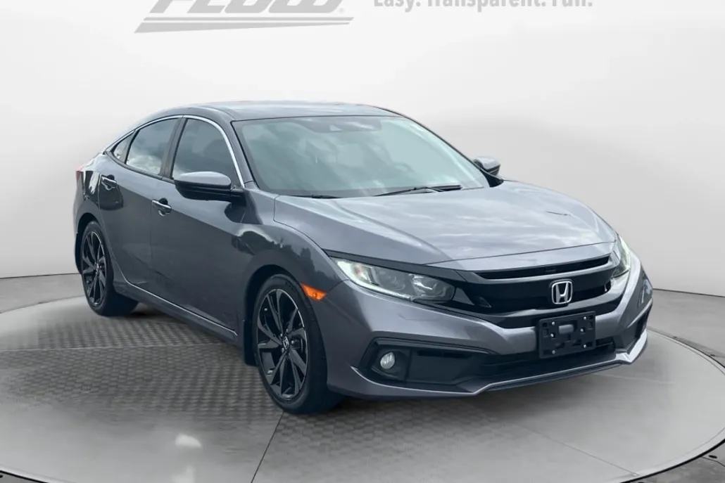 2021 Honda Civic Sport photo 1
