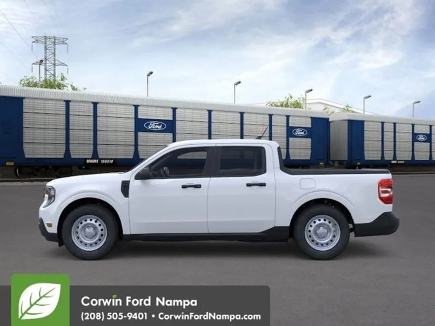 2025 Ford Maverick XL photo 1