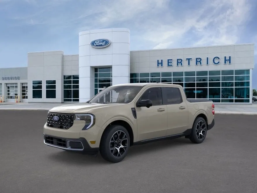 2025 Ford Maverick Lariat photo 1