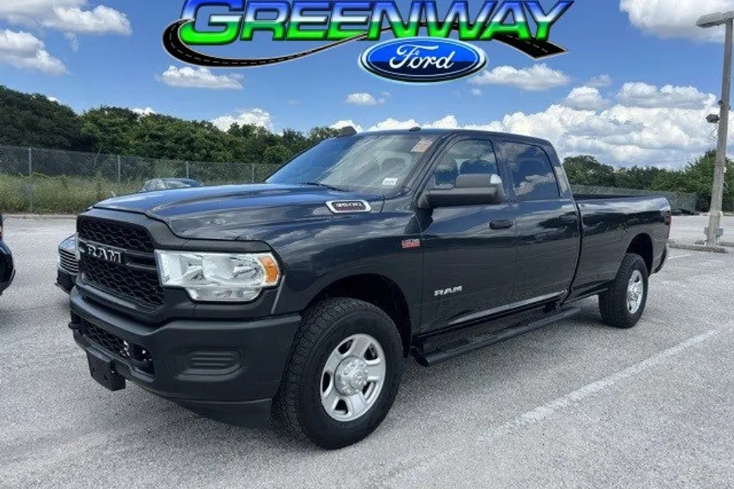 2021 Ram 3500 Tradesman photo 1