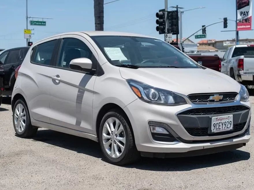 2021 Chevrolet Spark 1LT photo 1