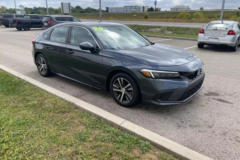2024 Honda Civic LX photo 1