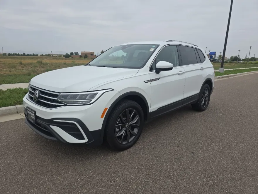 2024 Volkswagen Tiguan SE Wolfsburg Edition photo 1