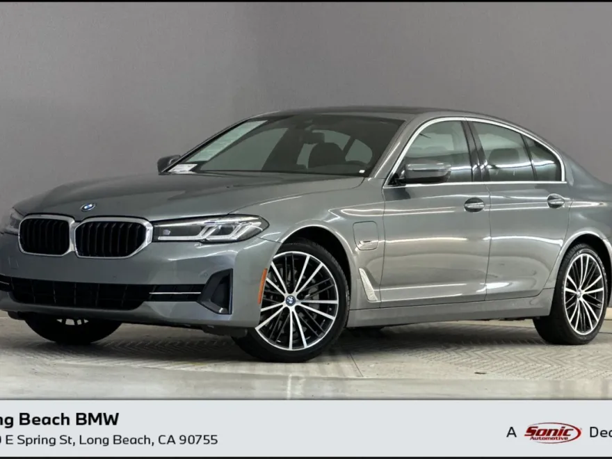 2023 Bmw 530e Sedan photo 1