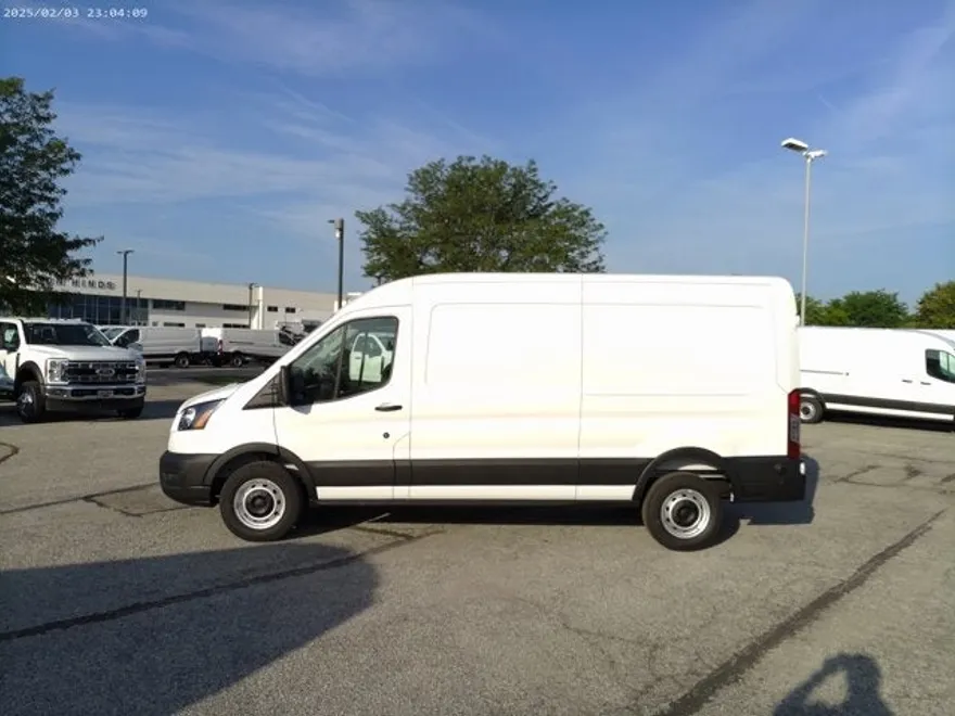 2025 Ford Transit Cargo Van photo 1