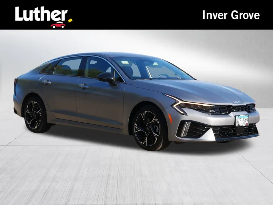 2025 Kia K5 GT-Line photo 1