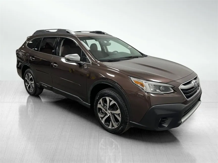2021 Subaru Outback Touring XT photo 1