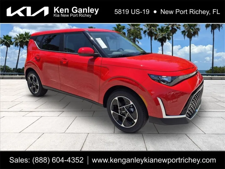2025 Kia Soul EX photo 1