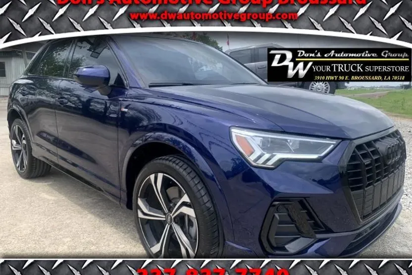 2024 Audi Q3 S line Premium Plus photo 1