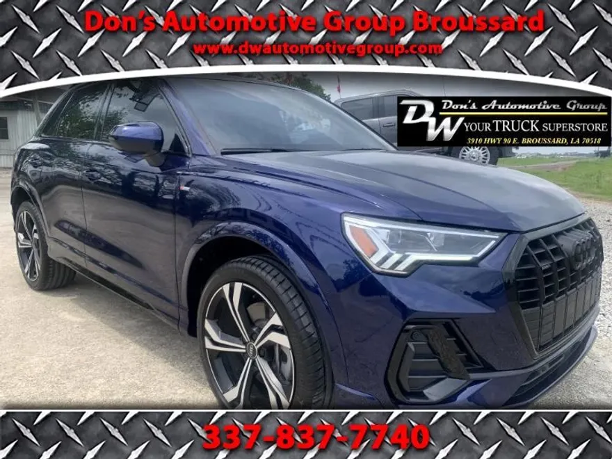 2024 Audi Q3 S line Premium Plus photo 1