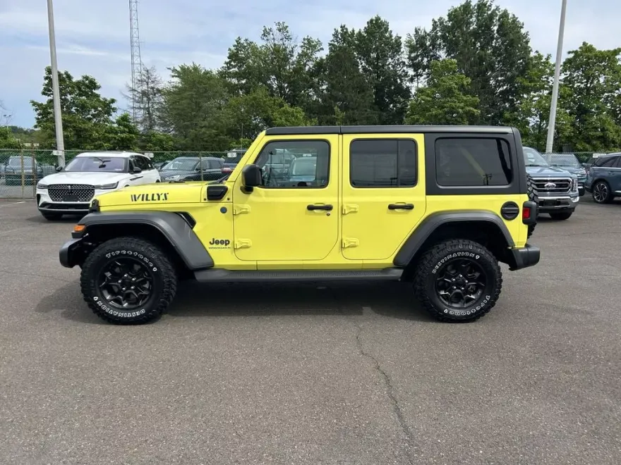 2023 Jeep Wrangler Unlimited 4xe Willys photo 1